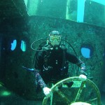 Which way do I steer the boat?